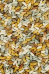 Moderní vlněný koberec Arch žlutý 170x240 cm do obýváku a ložnice snadno udržovatelný