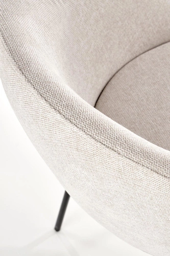Čalouněná židle Eggy Intesi béžová s područkami na černých nohách do jídelny a obýváku