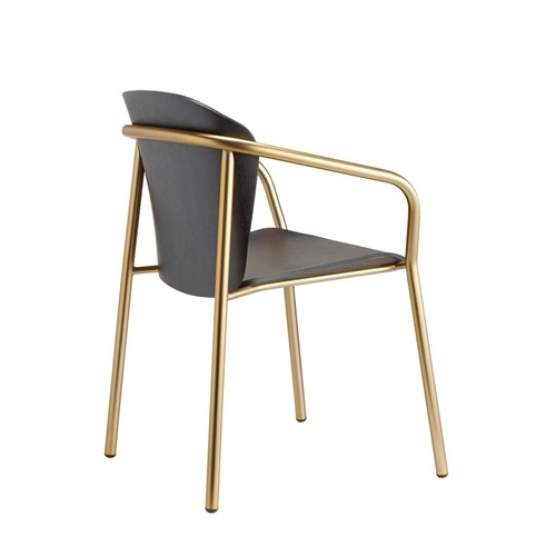 Jídelní dřevěná židle s područkami Finn SCAB Design moderní černá zlatá