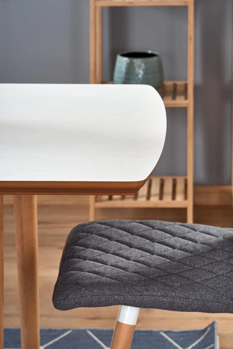 Rozkládací jídelní stůl Radley bílý mat dub lefkas moderní 140-185 cm Intesi