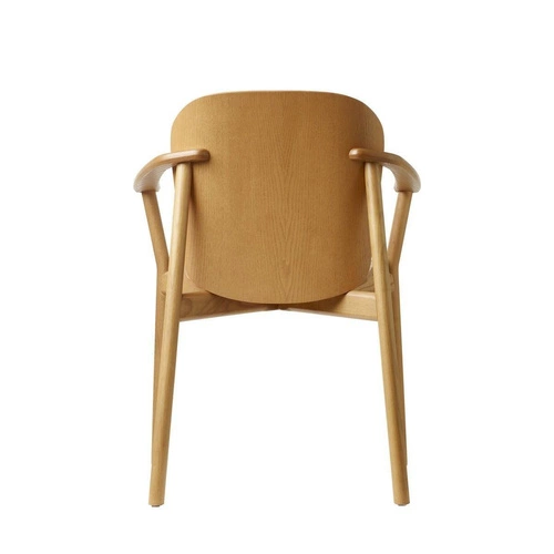 Dřevěná jídelní židle s područkami FINN SCAB Design, moderní, stohovatelná, ořech