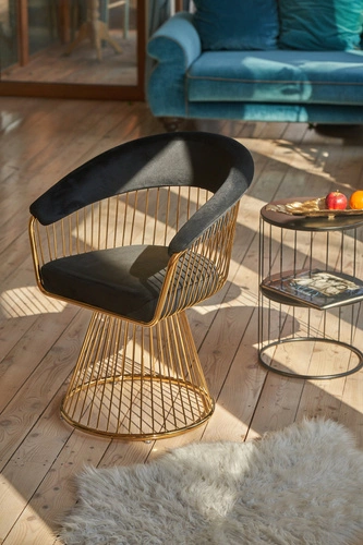 Kulatý černý kovový konferenční stolek Kobu s policemi moderní do obýváku Atmosphera