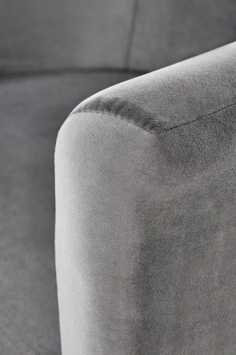 Šedé sametové křeslo Calidris do obýváku ve skandinávském stylu s područkami