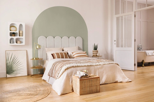 Kulatý konferenční stolek Kobu zlatý kovový s policemi moderní do obývacího pokoje Atmosphera