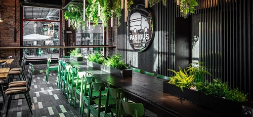 Dřevěná jídelní židle Fameg Stick skandinávský styl, možnost personalizace