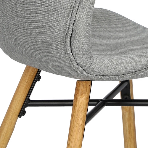 Čalouněná jídelní židle Batilda Actona šedá moderní s dřevěnými nohami