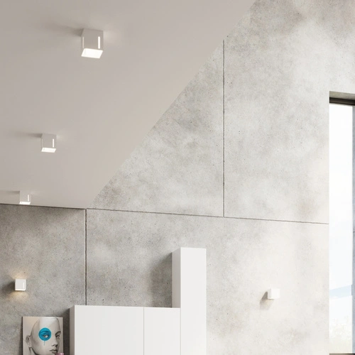 Stropní svítidlo čtvercové bílé moderní do obýváku a kuchyně PIXAR Sollux hliník 10x10 cm