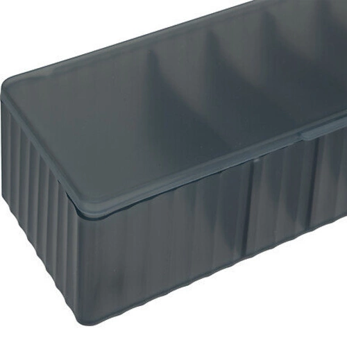 Šedá krabice na ukládání kabelů