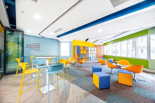 Barová židle s opěrkou Lisa 75 cm žlutá moderní do kuchyně a k ostrůvku, kovová, stohovatelná SCAB Design