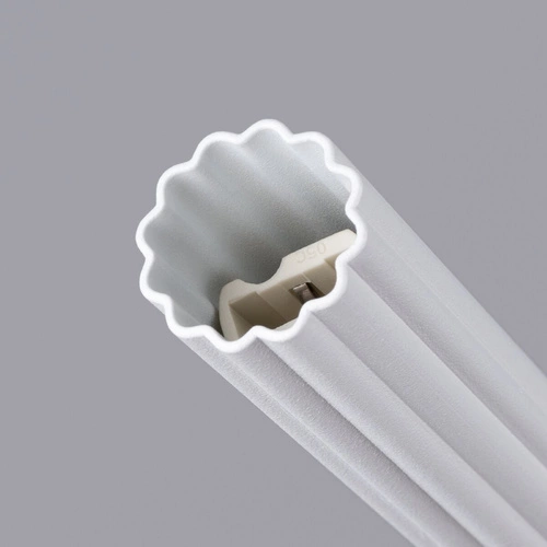 Moderní závěsné svítidlo ARCHE 1 bílé s nastavitelnou výškou nad jídelní stůl do obýváku a kuchyně