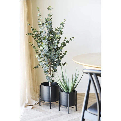 House Nordic sada 2 černých ocelových květináčů do obýváku a na zahradu