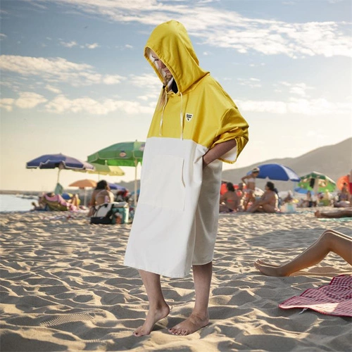 Ručníkové pončo Ainsa žluté