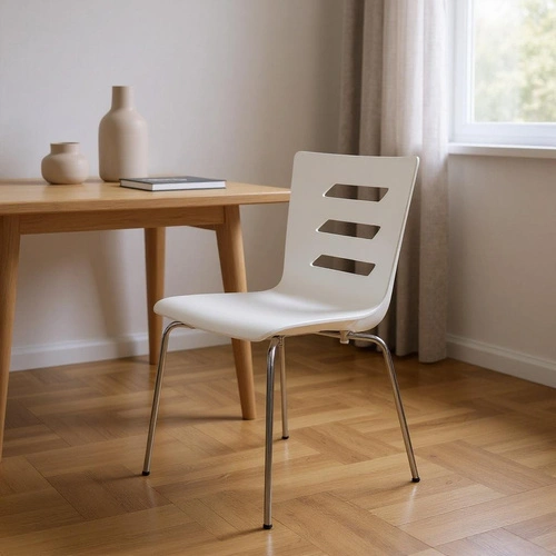 Jídelní židle Intesi Lui bílá skandinávská z překližky na chromovaných nohách