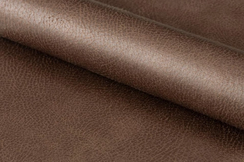 Jídelní židle Kira Actona čalouněná ekokůží hnědá na černých lyžinách moderní