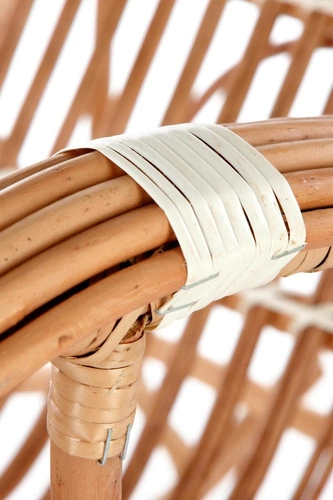 Houpací křeslo Kalma ratanové boho do obýváku a na terasu přírodní retro pohodlné