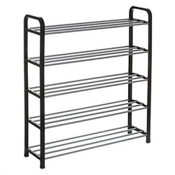 Černý kovový botník Plasmi 5 polic moderní industriální do předsíně 75 cm