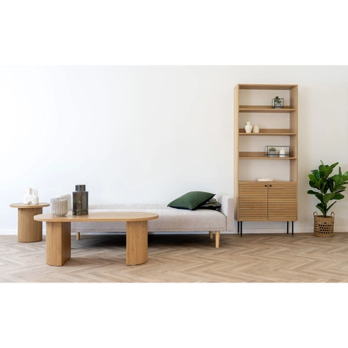 Rozkládací pohovka Kells béžová skandinávská do obýváku na dřevěných nohách s funkcí spaní