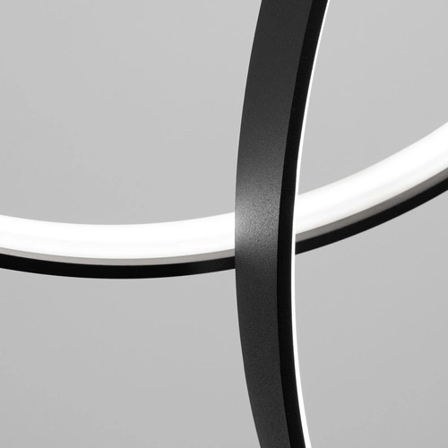 Moderní závěsné LED svítidlo RIO 3 černé do obývacího pokoje a jídelny 3bodové Thoro