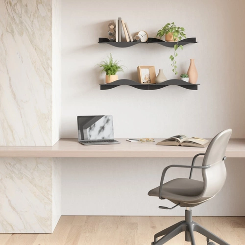 Sada 2 moderních černých kovových nástěnných polic Surf do obýváku Umbra