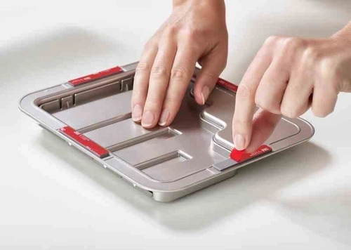 Kuchyňský organizér Joseph Joseph se 4 kuchyňskými noži na zeleninu a maso šedý