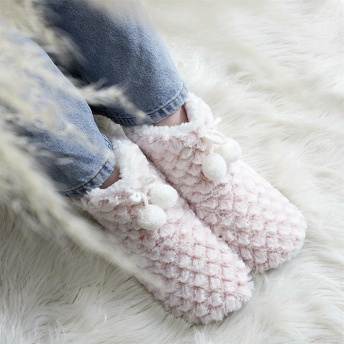 Dámské ponožky Intesi s bambulkami růžové teplé huňaté domácí 36-41