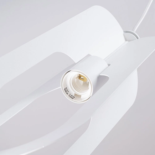 Moderní bílý závěsný lustr NICUS 1 do obýváku, jídelny nebo kuchyně kovový 140 cm