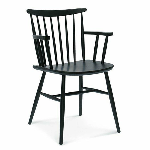 Čalouněná jídelní židle s područkami Wand Fameg dřevěná, na míru, do jídelny nebo obýváku