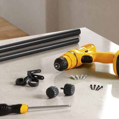 Jednoduchá teleskopická garnýž Cleo černá 168–305 cm do obýváku Umbra moderní