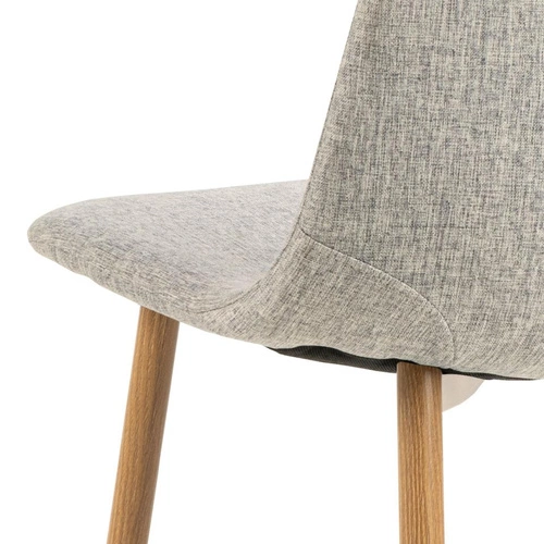 Jídelní židle Celia Actona světle šedá čalouněná skandinávská na kovových nohách