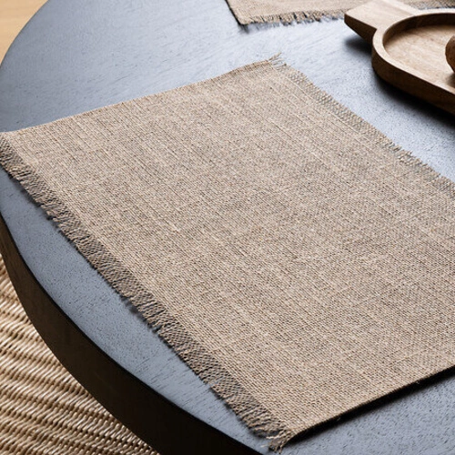 Boho jutová prostírka s třásněmi 45x30 cm přírodní na stůl 5five