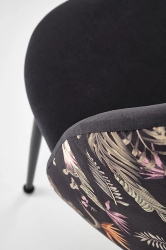 Čalouněná sametová jídelní židle Sarah černá moderní na kovových nohách Intesi