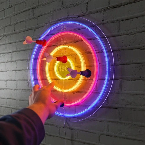 Lampička Terč se šipkami LED barevná