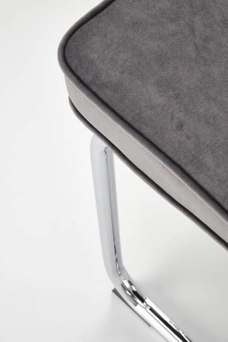 Čalouněná sametová židle Nelson Intesi šedá na lyžinách do jídelny moderní glamour