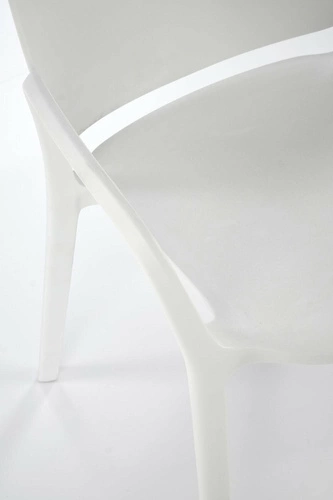 Bílá jídelní a zahradní židle Nadine z plastu, moderní, stohovatelná s područkami
