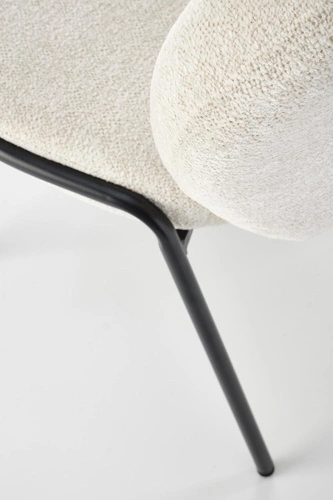 Čalouněná jídelní židle Salome krémová moderní skandinávský styl s černými nohami Intesi