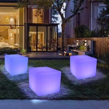 Zahradní lampa CUBIC XL LED RGBW 16 barev 50 cm