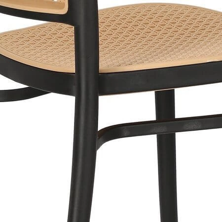 Jídelní židle Antonio Intesi černá plastová stohovatelná ve stylu Thonet