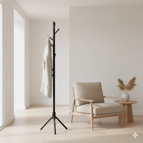 Moderní stojanový věšák do předsíně Madura černý z bukového dřeva Intesi