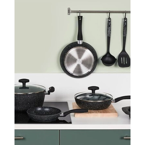 Kovaná hliníková pánev 30 cm černá