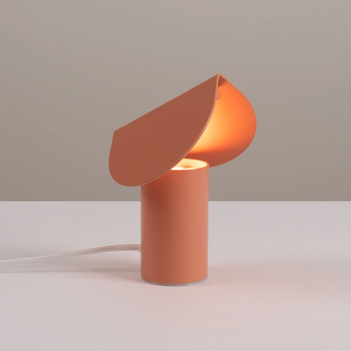 Moderní LED stolní lampa BISCUIT broskvová do obývacího pokoje