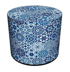 Modrý kulatý taburet Intesi moderní čalouněný do obýváku a ložnice 40 cm