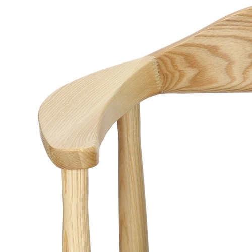 Dřevěná jídelní židle President inspirovaná Kennedy s područkami v přírodní barvě D2.DESIGN