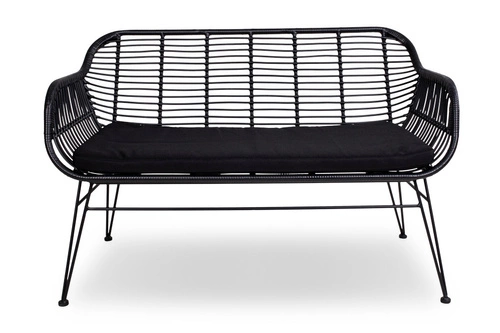 Moderní dvoumístná pohovka Trieste s područkami z černého polyratanu do obývacího pokoje a předsíně