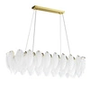 Závěsné svítidlo PIUMA LONG bílé 100 cm skleněné do obýváku a nad stůl glamour