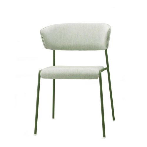 Čalouněné voděodolné zelené křeslo Lisa do obýváku a jídelny na vysokých nohách