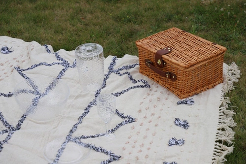 Piknikový koš pro čtyři osoby