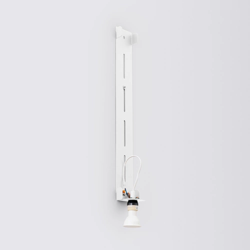 Moderní bílá nástěnná lampa FREYA 90 Thoro ocelová do obýváku a ložnice 90 cm