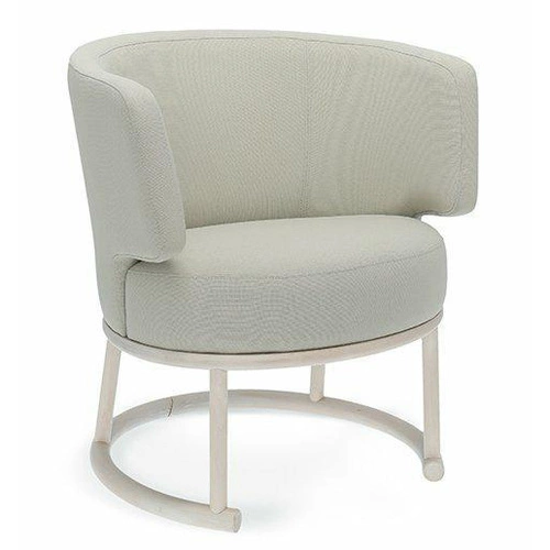 Relax křeslo Likewise FAMEG čalouněné na lyžinách do obýváku moderní buk