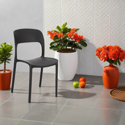 Jídelní a zahradní židle Flexi černá plastová stohovatelná moderní Intesi