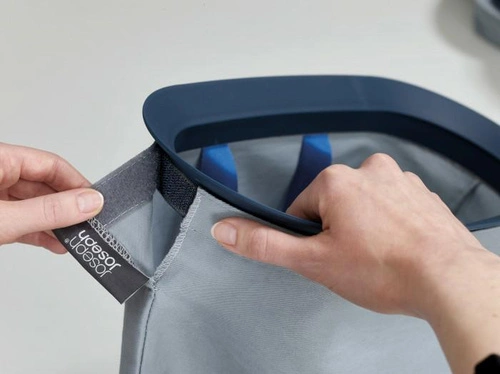 Joseph Joseph Tota moderní koš na prádlo 90 l se 2 přihrádkami do koupelny černý